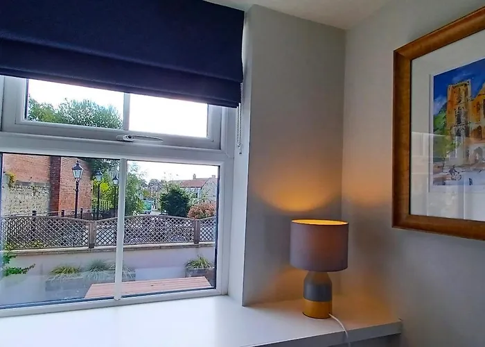 Central Ripon Apartment - View Of The Cathedral!